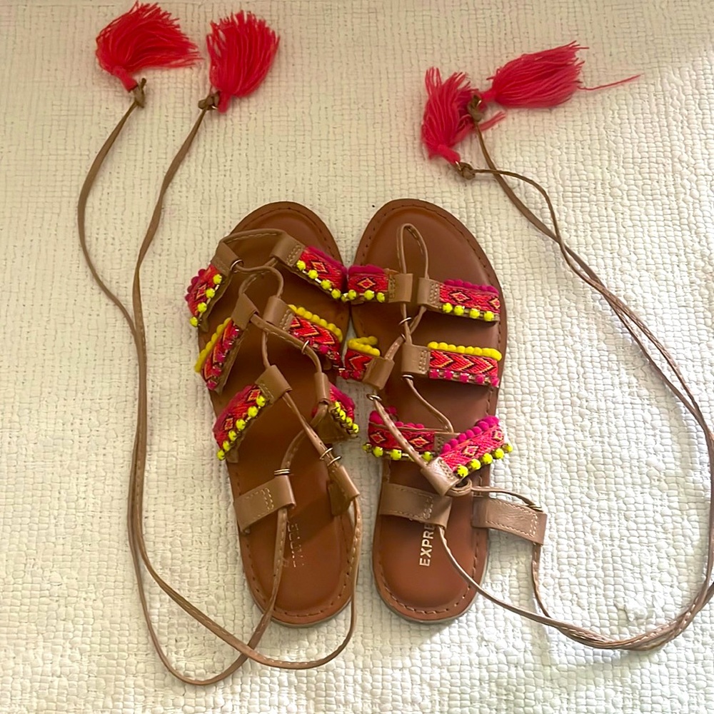 Express multicolor Pom Pom sandals 
Size 8
